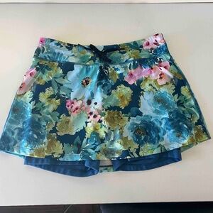 Skirt Sport running/walking/tennis athletic skort beautiful colors size M